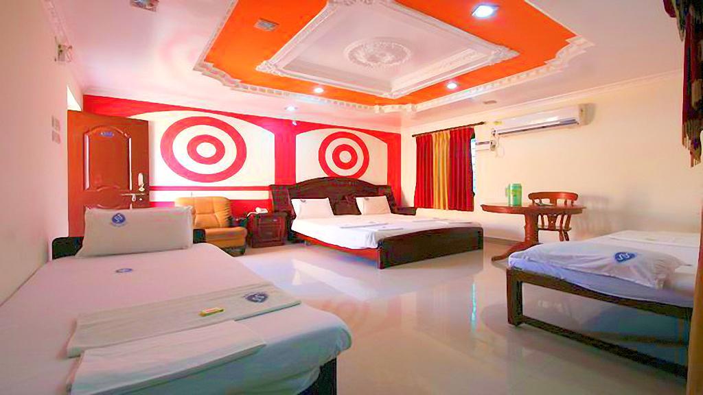 Hotel Sri Saravana Rāmeswaram Exteriör bild